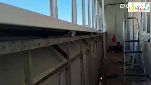 Остекление балкона с выносом по подоконнику в Киеве видео Вікна5™ 🔝 Остекление балкона в Чешке с вын Остекление балкона с выносом по подоконнику в Киеве видео Вікна5™ 🔝 Остекление балкона в Чешке с вын