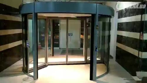 Карусельная дверь DORMA DORMAKABA КТС-2 Карусельная дверь DORMA DORMAKABA КТС-2