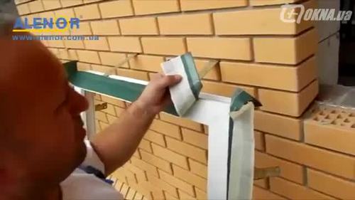 Монтаж оконной пароизоляционной ленты Монтаж оконной пароизоляционной ленты